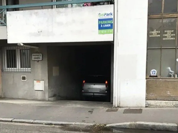 Stationnement Location Villeurbanne 69€