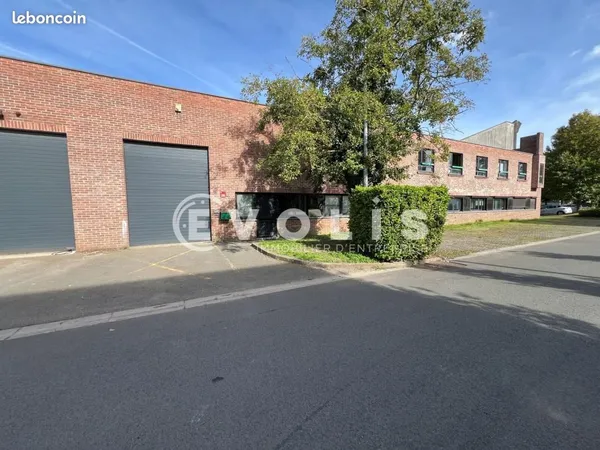 Local d'activité 307 m²