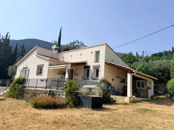 EXCLUSIVITE SEILLANS, Proche village à pied, Villa 3 pièce(s