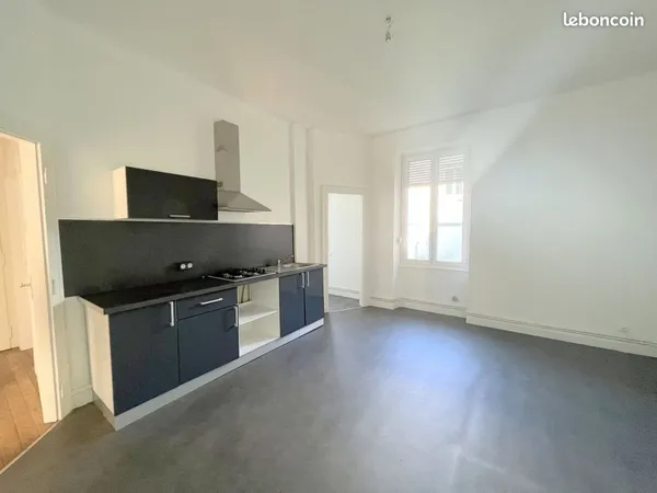 Appartement 2 pièces 61 m²