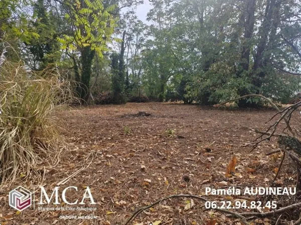 Terrain 1500 m²