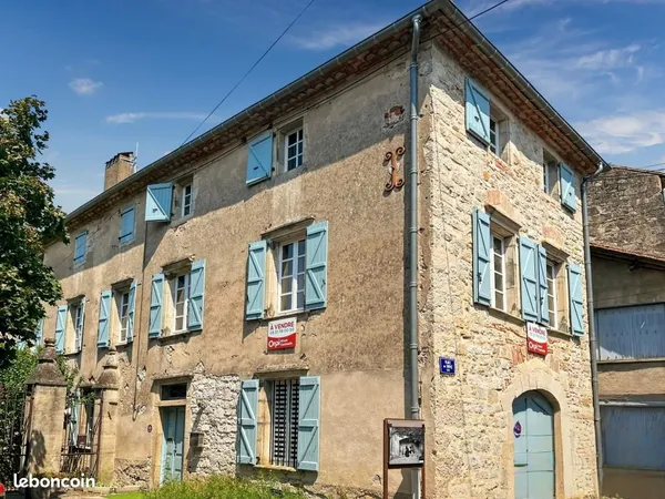 Maison 4 pièces 220 m²