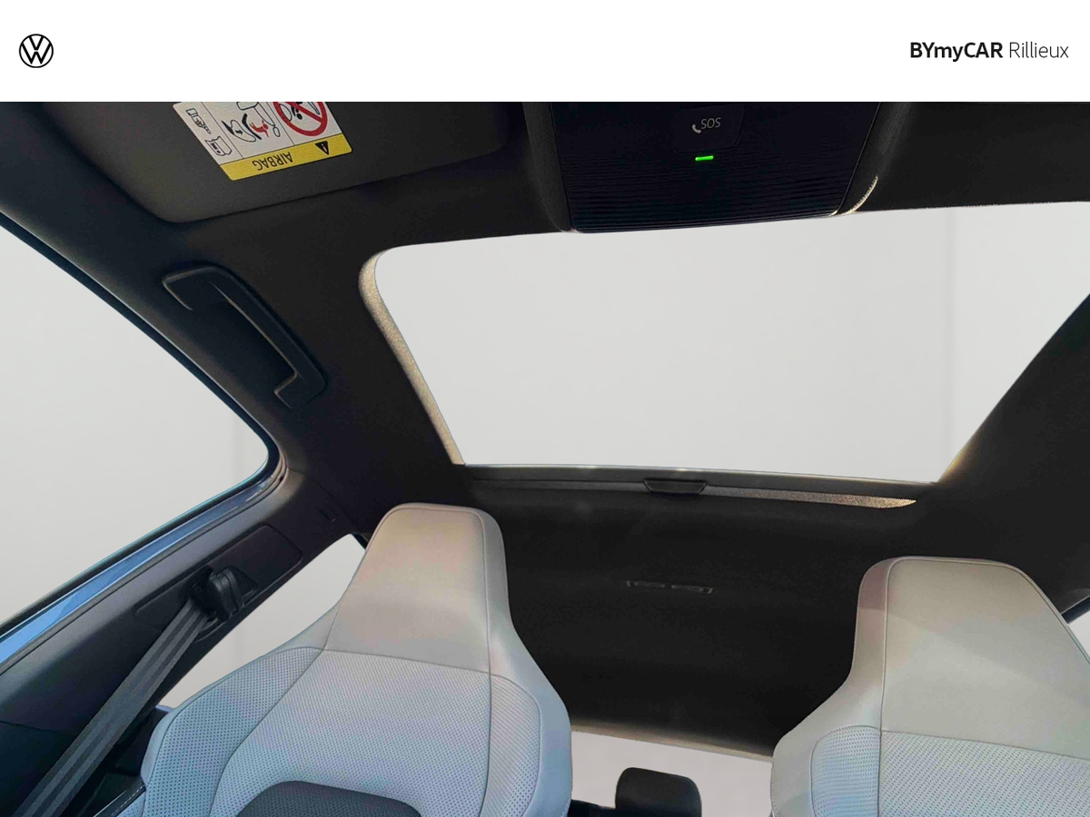 Volkswagen Golf 1.5 eHybrid 272 DSG6 — photo 22