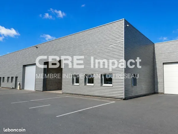 LOCAL D'ACTIVITE 241 m² CERNAY LES REIMS