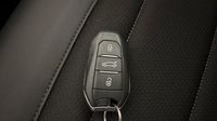 Citroen C5 Aircross 1.2 Hybride 136ch MAX boite automatique — photo 16