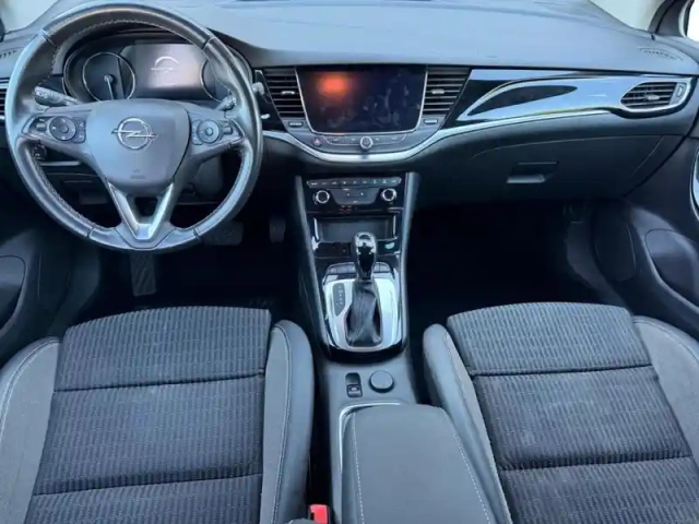 Opel Astra sports tourer 1.5 d 122ch elegance bva 112g — photo 12