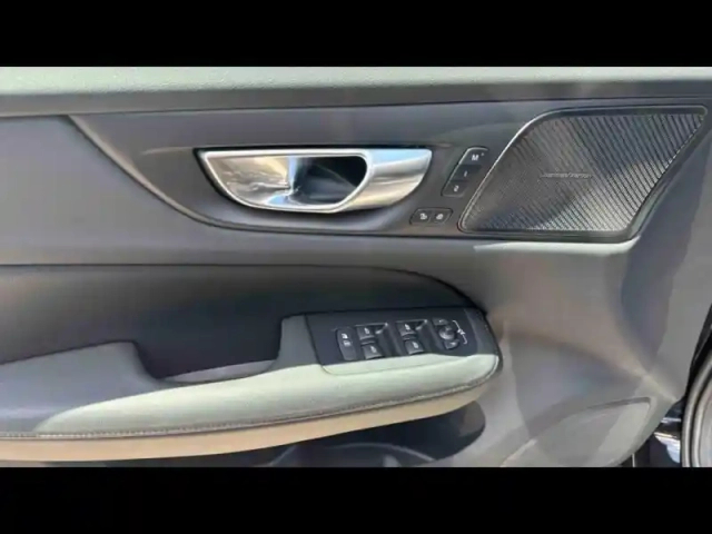 Volvo V60 t6 awd 253+145ch ultra style chrome geartronic 8 — photo 15
