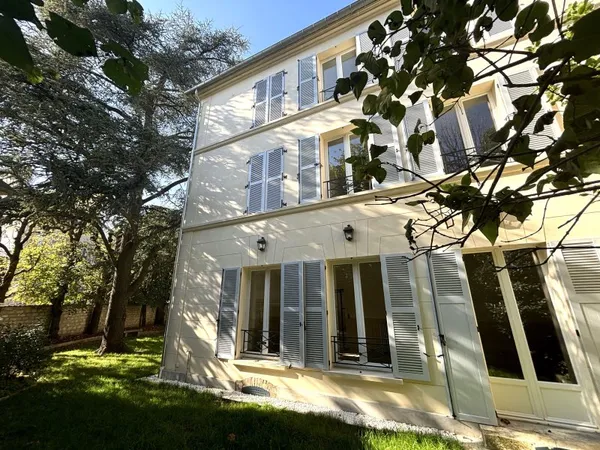 Vends hôtel particulier 473m²
