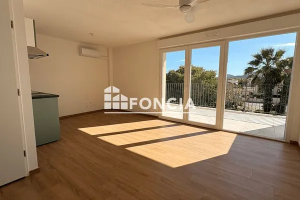 Studio 1 pièce 28 m²