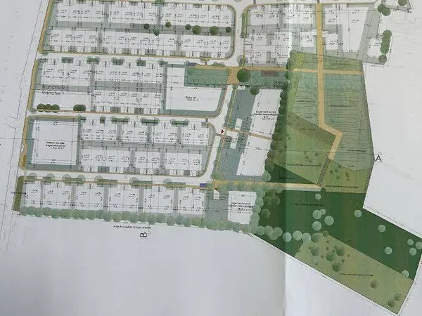 Terrain constructible 230 m²