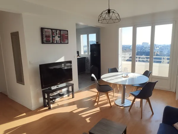 Colocation de 4 chambres meublés 82m² 4 chambres au pied du Bouchon
