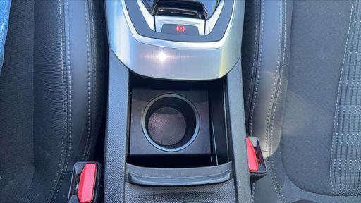 Peugeot 308 SW 1.5 BlueHDi 130 - Allure – 2018 – 114193 km – Diesel – Boîte Manuelle — photo 2