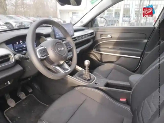 Jeep Avenger 1.2 turbo t3 100ch summit camera carplay — photo 30