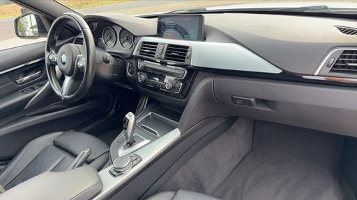BMW Serie 3 318d 150 Steptronic8 - M Sport – 2016 – 153672 km – Diesel – Boîte Automatique — photo 35