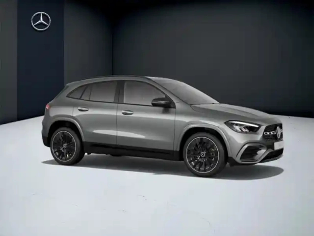 Mercedes Gla 200 d amg line — photo 17