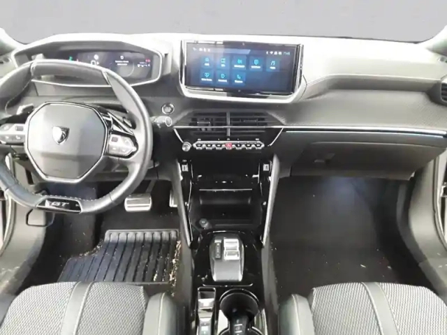 Peugeot 2008 puretech 130 s&amp;s eat8 — photo 8