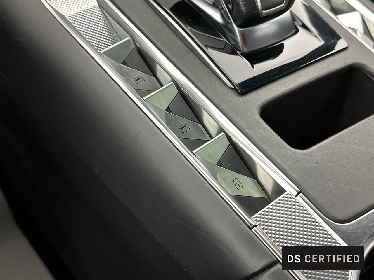 Ds Ds 7 crossback crossback puretech 180 eat8 rivoli — photo 33