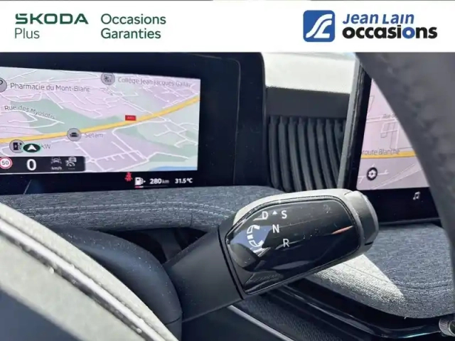 Skoda Superb combi 2.0 tdi 150 ch scr dsg7 — photo 16