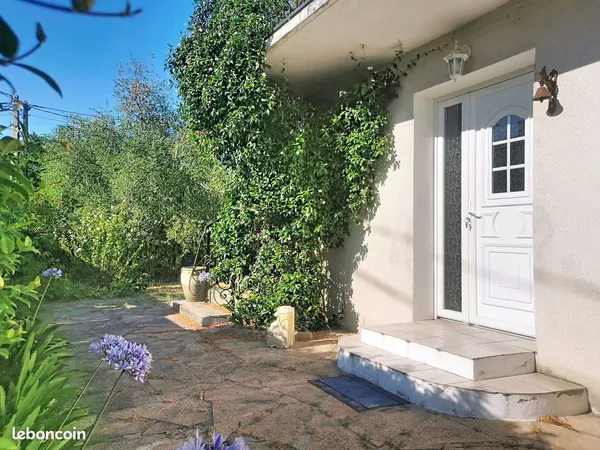 Villa 5 pièces 131 m²