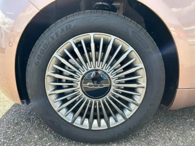 Fiat 500 c e 118ch pack confort &amp; style &amp; tech my23 — photo 5