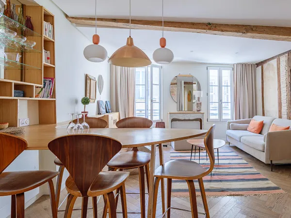 Appartement alliant charme et atypisme en centre historique