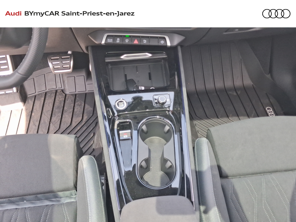 Audi Q3 Sportback e-hybrid 272 ch S tronic 6 — photo 11