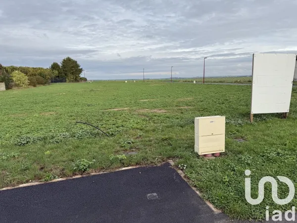 Terrain 628 m²