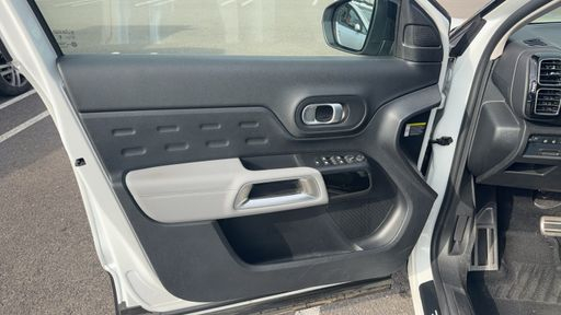 Citroen C5 Aircross 1.6 THP PureTech 224 Plug in Hybrid e-EAT8 - E-Series – 2024 – 27614 km – Hybride rechargeable – Boîte Automatique — photo 25