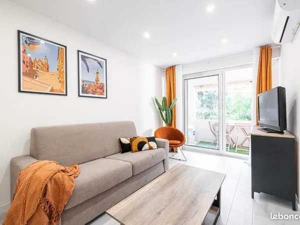 EDEN PARK appartement de deux pièces près de la plage