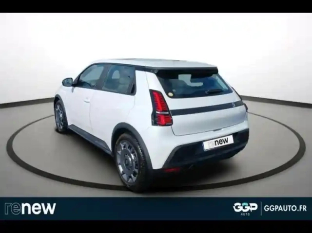 Renault 5 e-tech electrique 120ch evolution autonomie urbaine — photo 3