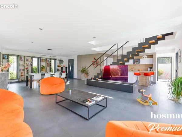 Maison 6 pièces 167 m²