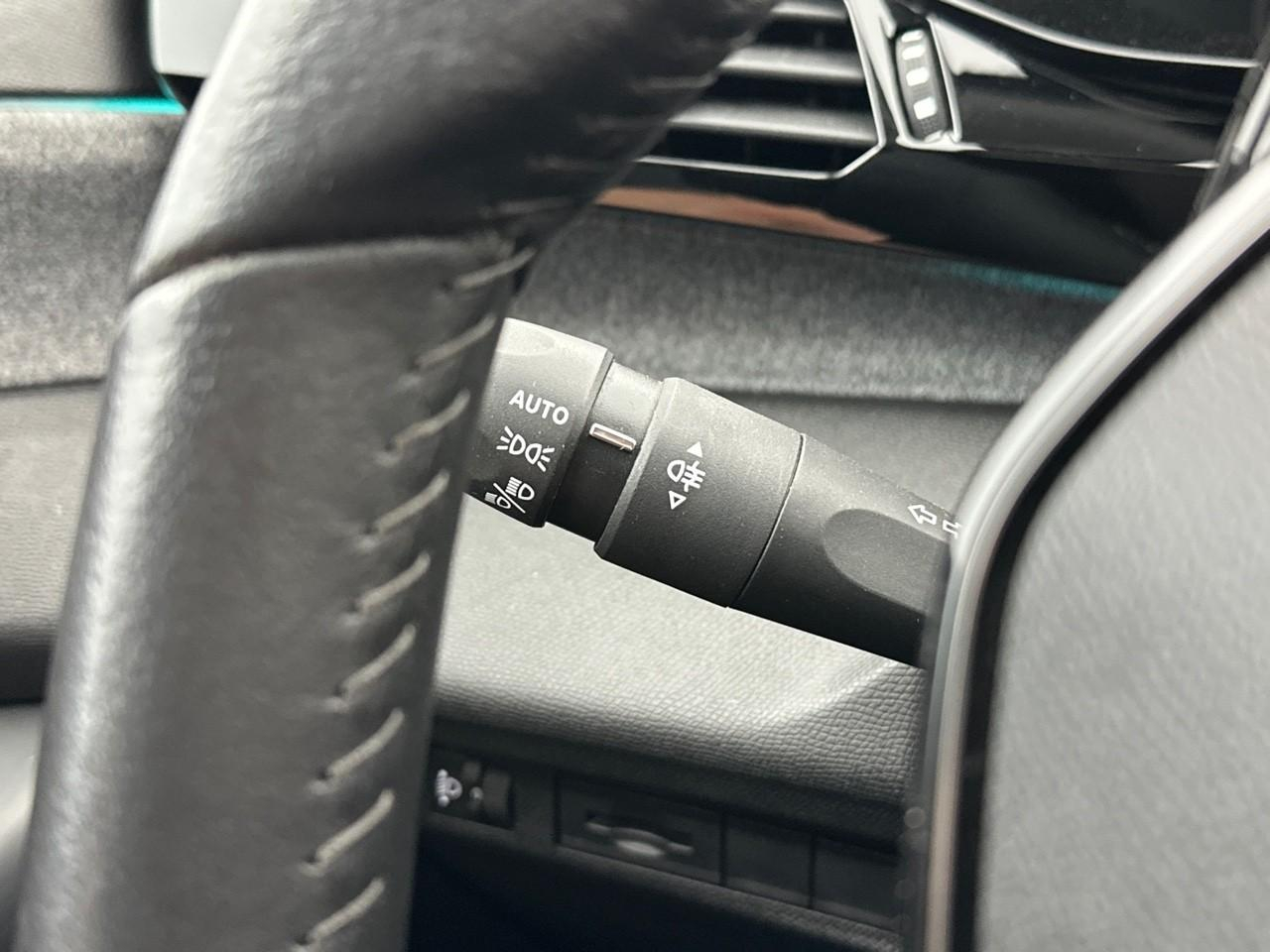 Peugeot 308 bluehdi 130ch s&s eat8 allure pack — photo 17