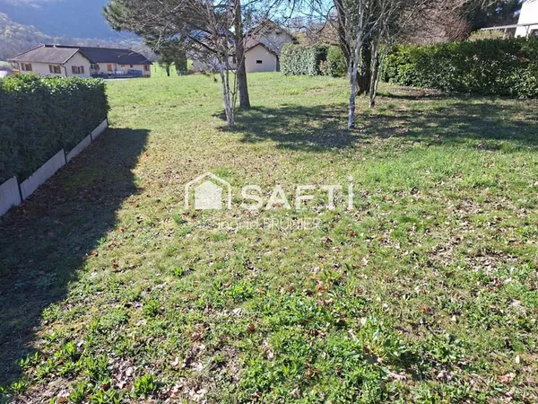 Terrain constructible