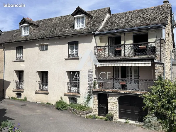 Maison de village 7 pièces 180 m²