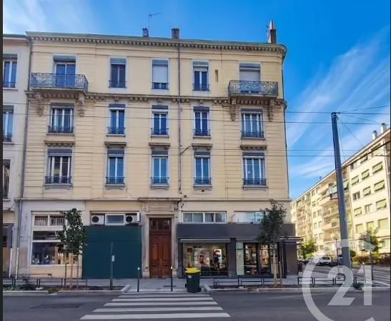 Appartement 4 pièces 98 m²