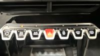 Peugeot 208 1.5 BlueHDi 100 Premium Pack — photo 27