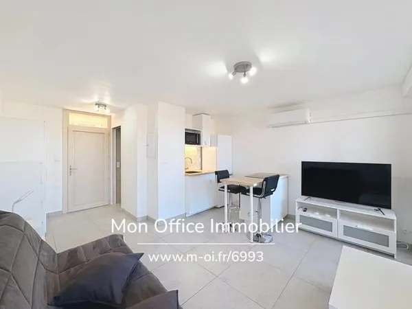 Référence : 6993-LES. - STUDIO RÉNOVÉ PROCHE PLAGE ET CENTRE À VENDRE À CAVALAIRE SUR MER