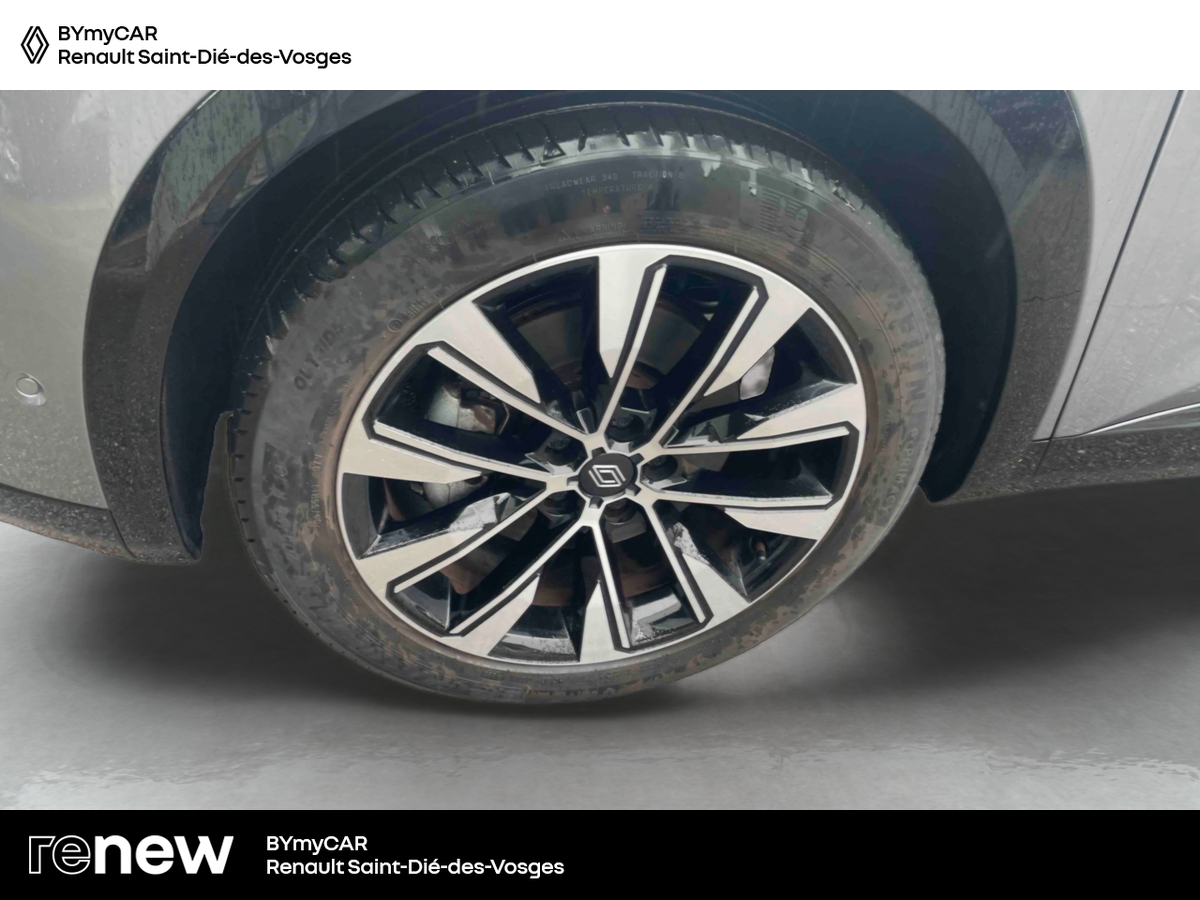 Renault Austral E-Tech hybrid 200 — photo 18