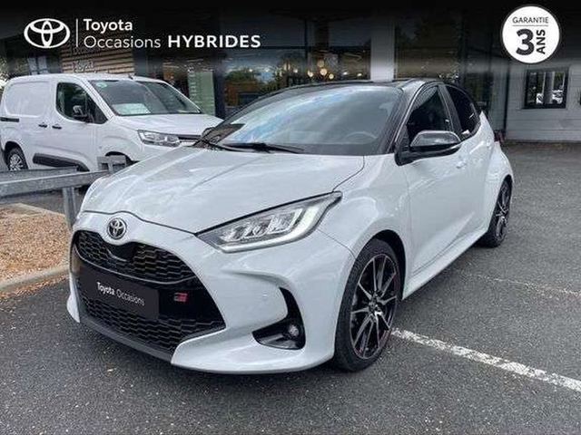 Toyota YARIS Toyota Yaris 116h GR Sport Techno 5p MY22