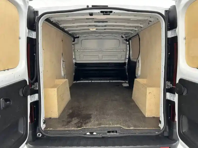 Renault Trafic fgn l2h1 3000 kg blue dci 130 — photo 40