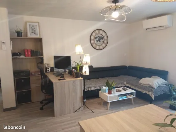 Appartement T4 de 72 m² avec balcon, cave et parking privatif - Montpellier