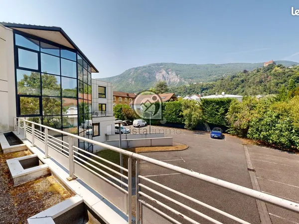Bureaux 299 m² Corenc