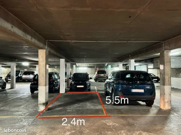 Place de Parking à louer Paris 7/15