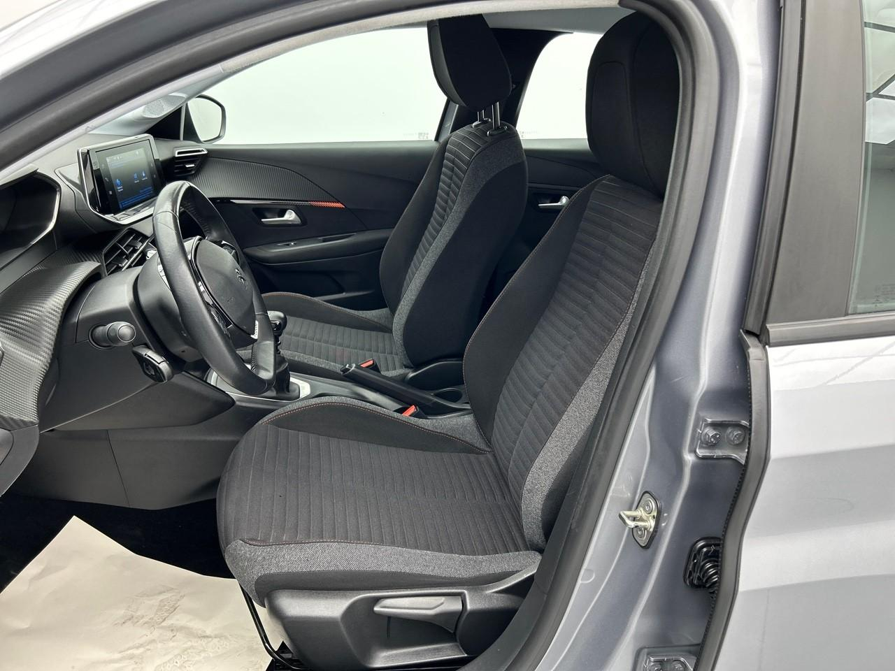 Peugeot 208 puretech 100 s&s bvm6 active — photo 10