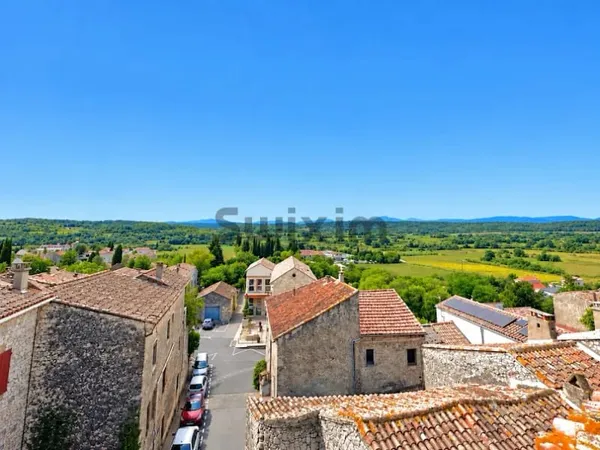 Maison 10 pièces 400 m²