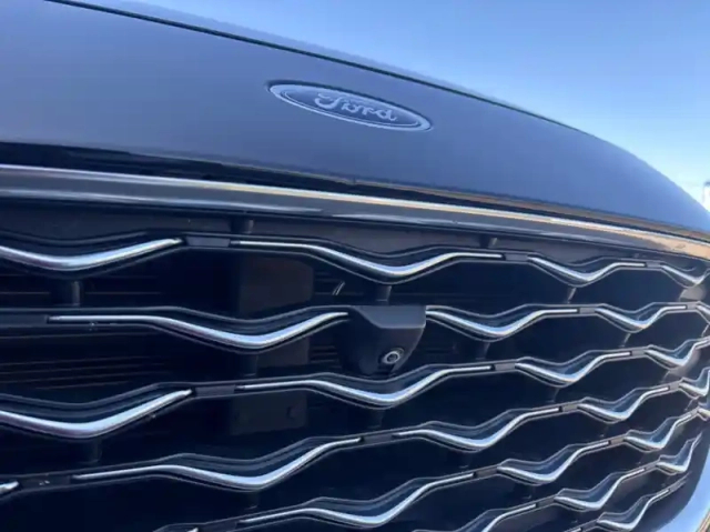 Ford Kuga 2.5 duratec 225ch phev vignale bva — photo 18
