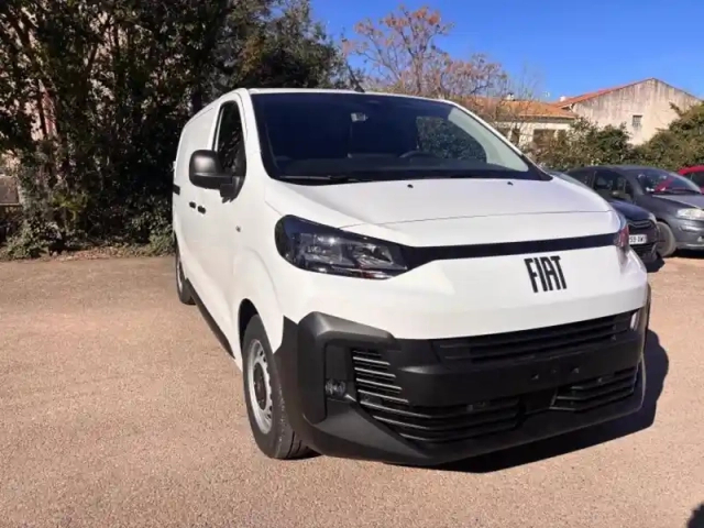 Fiat Scudo fg m 1.5 diesel 120ch pack premium connect