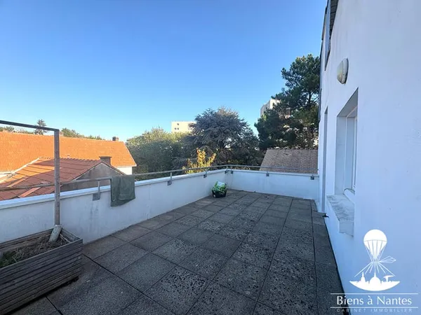T2bis non meublé avec terrasse