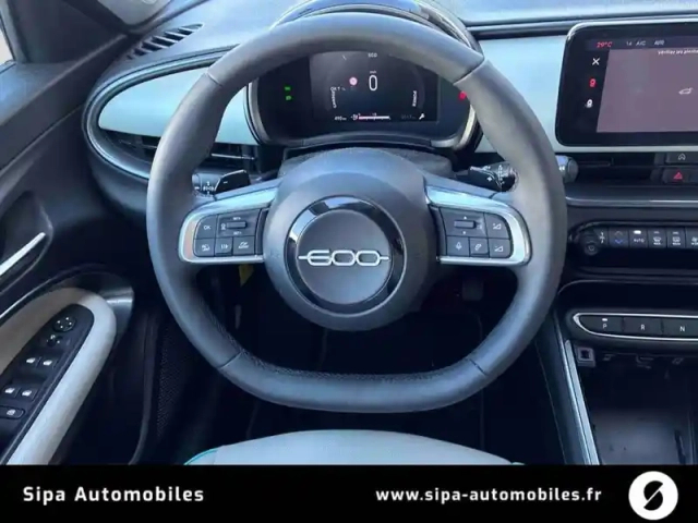 Fiat 600 1.2 hybrid 100ch dct6 — photo 14