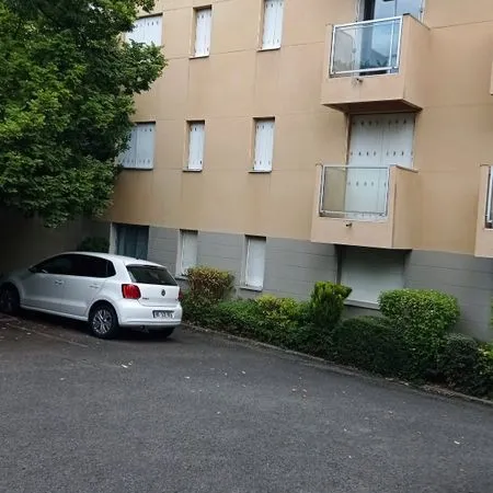 Studio prés Facs de Droit, Sciences Eco, Cézeaux